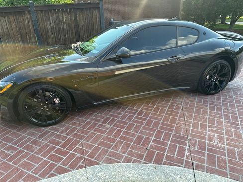 Used 2012 Maserati GranTurismo MC image 4