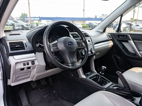 Used 2014 Subaru Forester 2.5i Premium w/ Popular Package #2 AWD/4WD image 23