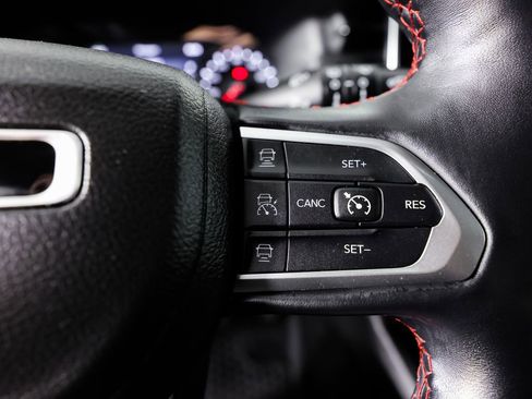 Used 2022 Jeep Compass Trailhawk w/ Trailhawk Convenience Group image 31