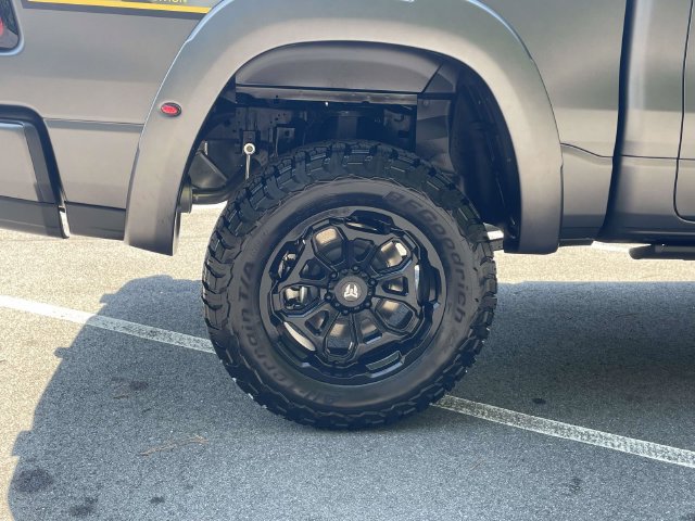 New 2026 RAM 1500 Big Horn AWD/4WD image 9