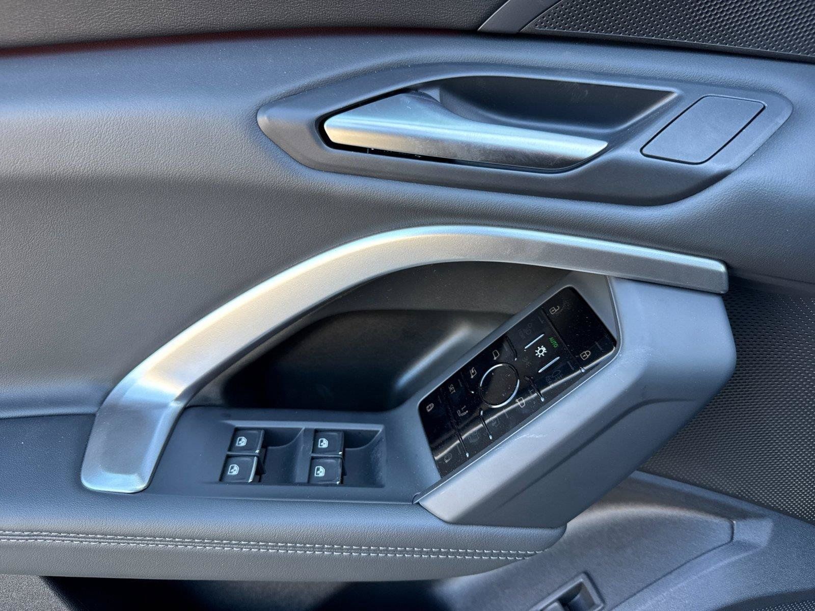New 2026 Audi Q5 Premium AWD/4WD image 10