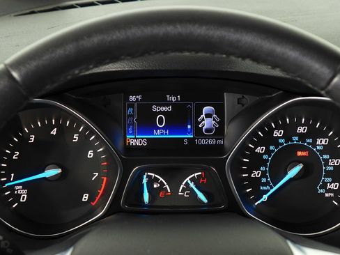 Used 2014 Ford Escape Titanium FWD image 28