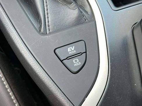Certified 2023 Lexus UX 250h AWD w/ Accessory Package (Z2) image 37