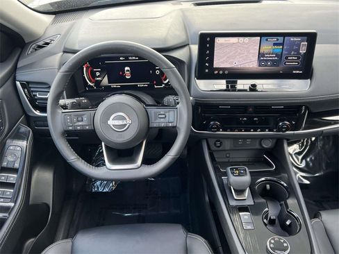 Certified 2024 Nissan Rogue SL w/ SL Premium Package image 38