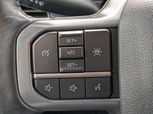 Used 2023 Ford F150 Lariat w/ FX4 Off-Road Package image 20