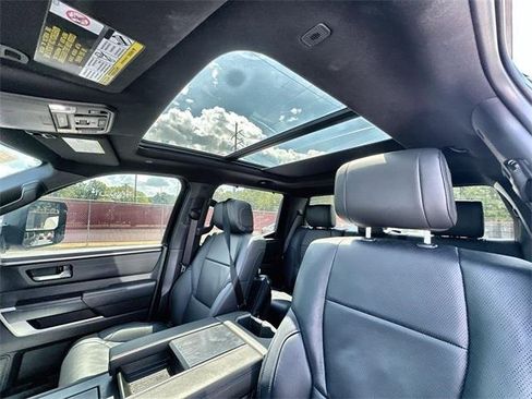 Used 2025 Toyota Tundra Platinum image 31