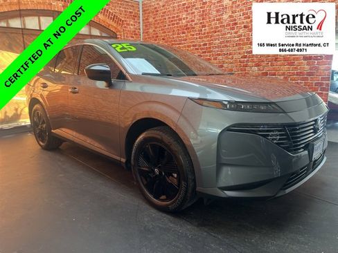 Certified 2025 Nissan Murano SV image 6