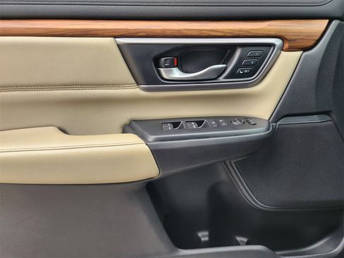 Certified 2017 Honda CR-V Touring image 22