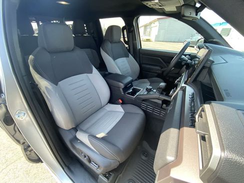 Used 2024 Toyota Tacoma TRD Off-Road w/ TRD Off Road Upgrade Package AWD/4WD image 23