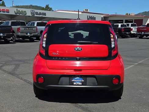 Used 2019 Kia Soul FWD image 13