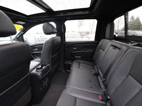 Used 2024 Nissan Titan PRO-4X w/ Pro-4x Convenience Package image 30