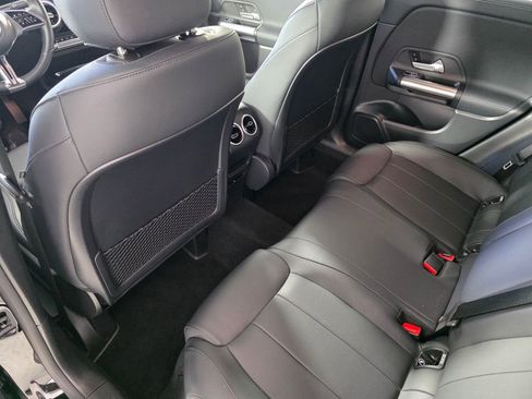 Certified 2025 Mercedes-Benz GLA 250 image 14