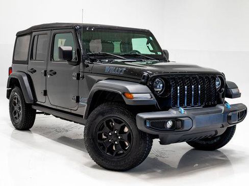 Certified 2023 Jeep Wrangler Unlimited w/ Cold Weather Group AWD/4WD image 6