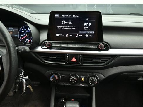 Used 2023 Kia Forte LXS image 15