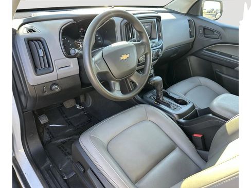 Used 2021 Chevrolet Colorado W/T image 17