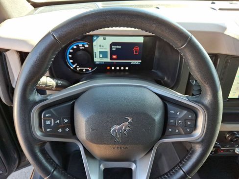 Used 2023 Ford Bronco Wildtrak AWD/4WD image 20
