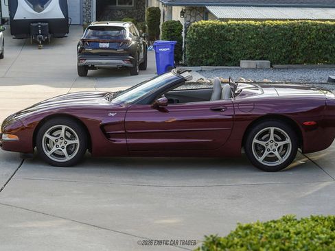Used 2003 Chevrolet Corvette Convertible w/ Preferred Equipment Group1 RWD image 3