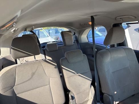 Used 2016 Honda Odyssey SE image 9