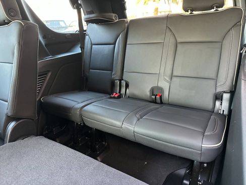 New 2026 GMC Yukon Elevation AWD/4WD image 15