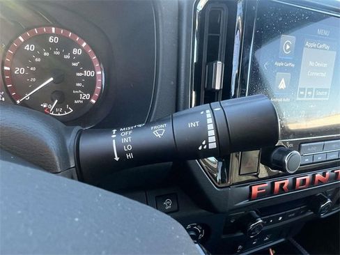 Used 2025 Nissan Frontier PRO-4X image 22