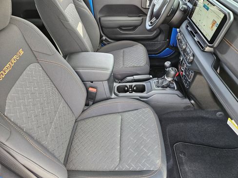 New 2026 Jeep Gladiator Mojave image 18