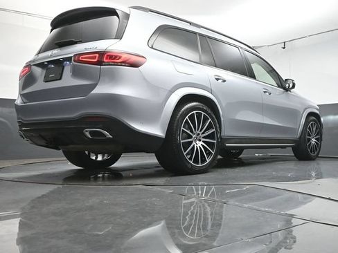 Used 2023 Mercedes-Benz GLS 450 4MATIC image 40