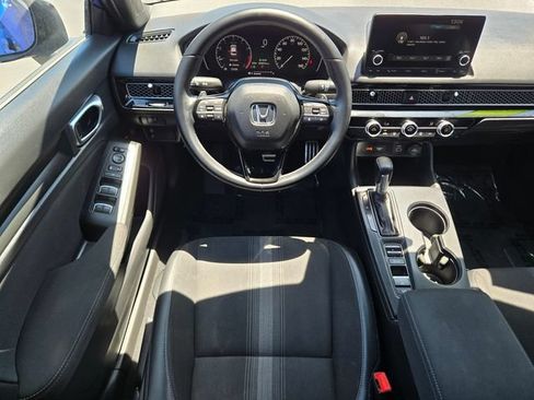 Used 2022 Honda Civic Sport image 11