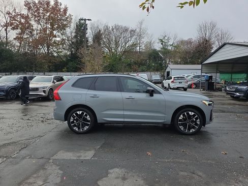 New 2026 Volvo XC60 B5 Plus w/ Protection Package Premier image 12