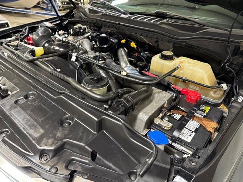 Used 2019 Ford F250 Platinum w/ Platinum Ultimate Package image 78