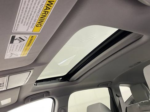 Used 2020 Honda CR-V EX image 9