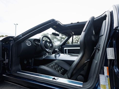 Used 2006 Ford GT image 53