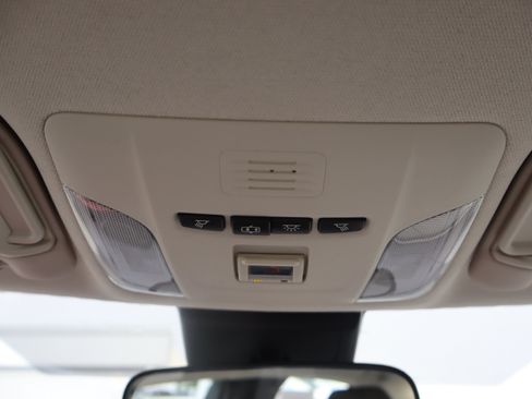 Used 2022 Toyota Corolla LE FWD image 29