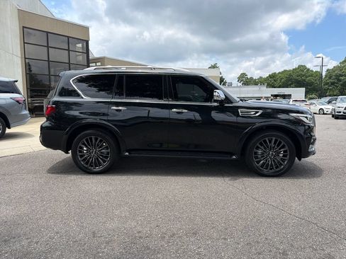 Used 2023 INFINITI QX80 Sensory w/ All-Season Package AWD/4WD image 14