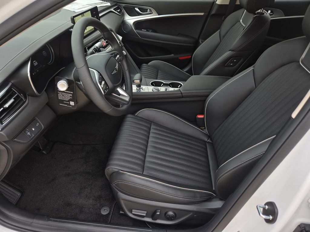 Used 2026 Genesis G70 2.5T Prestige RWD image 17