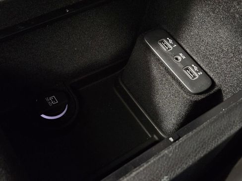 Used 2023 Dodge Charger Scat Pack w/ Plus Group RWD image 21