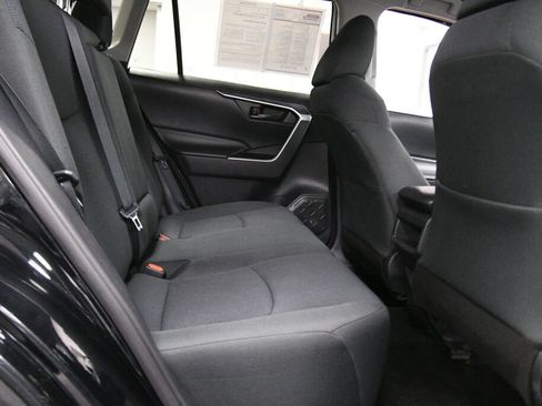 Used 2019 Toyota RAV4 LE w/ All Weather Liner Package AWD/4WD image 22