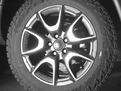 Used 2025 Jeep Compass Trailhawk image 15