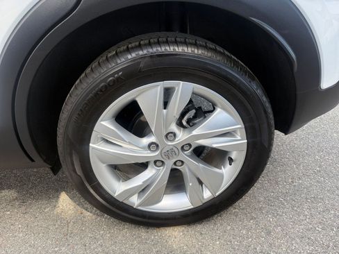 Used 2025 Buick Encore GX Preferred image 27