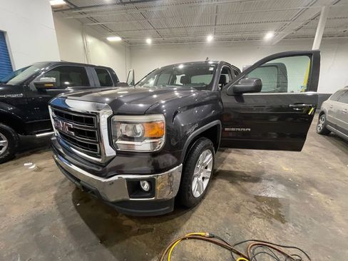 Used 2015 GMC Sierra 1500 SLE w/ SLE Value Package image 10