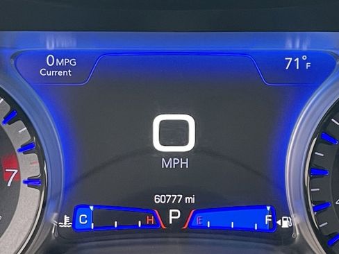 Used 2023 Chrysler 300 S image 10