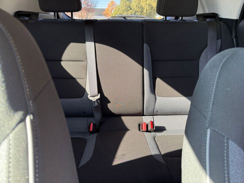 Used 2025 Chevrolet TrailBlazer LT image 38