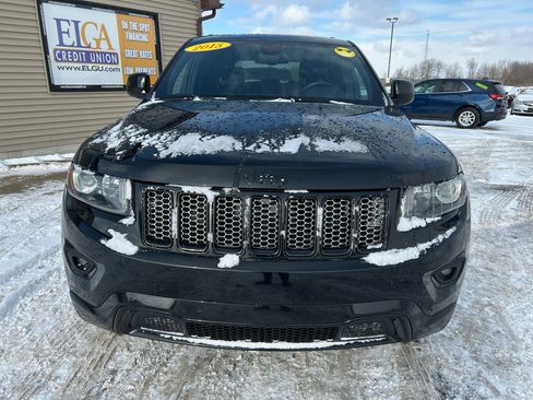Used 2015 Jeep Grand Cherokee Altitude image 2