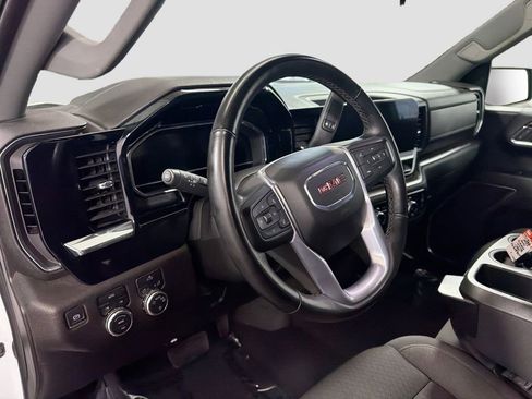 Used 2023 GMC Sierra 1500 SLE AWD/4WD image 12