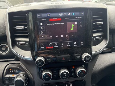 Used 2022 RAM 1500 Big Horn image 13