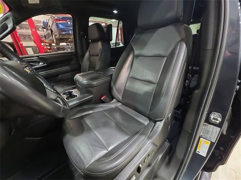 Used 2021 Chevrolet Tahoe LT w/ Rear Media and Nav Package image 11