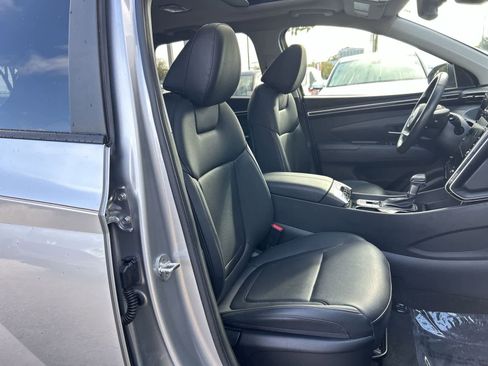 Used 2023 Hyundai Tucson SEL w/ Convenience Package image 16
