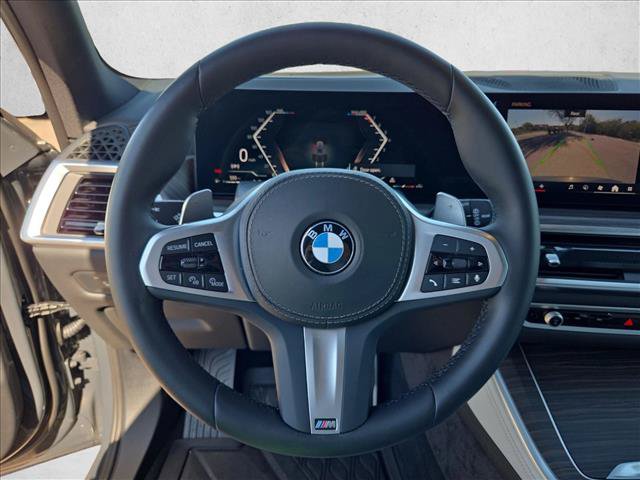 Used 2026 BMW X5 xDrive40i w/ M Sport Package AWD/4WD image 14