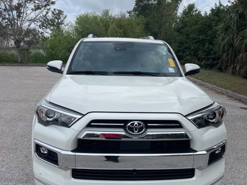 Used 2023 Toyota 4Runner Limited image 6