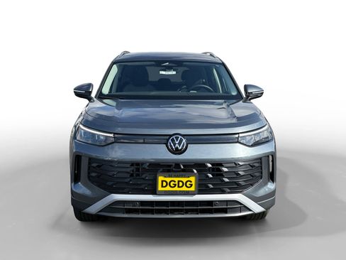 New 2026 Volkswagen Tiguan S AWD/4WD image 8