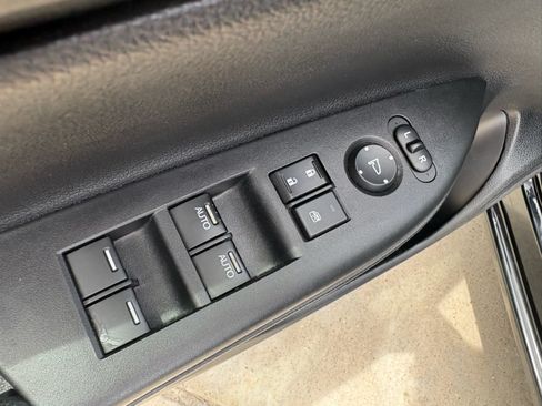 Used 2014 Honda Accord EX-L image 12